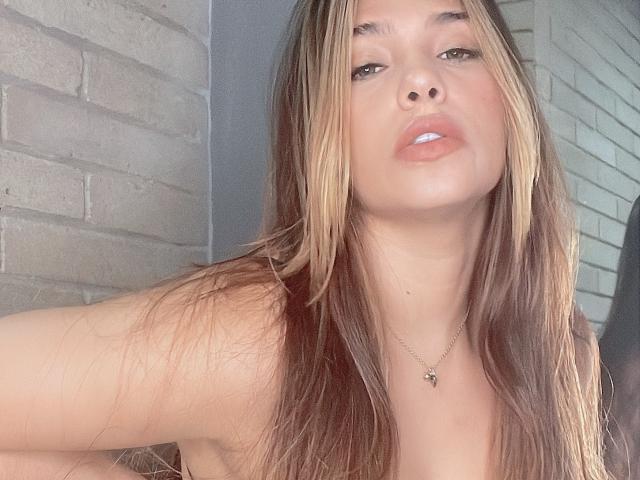 TinaHoffman - Live porn &amp; sex cam - 20173594