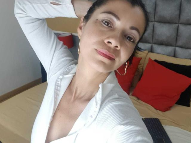 AngelBaud - Live porn &amp; sex cam - 20176330