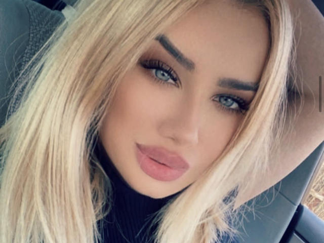 BeatriceGalaxy - Live porn &amp; sex cam - 20184018