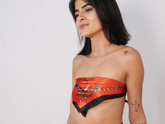 MichelleBenett - сексуальная веб-камера в реальном времени - 20187054