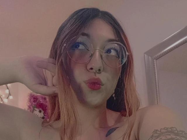 SofiOliveira - Live sex cam - 20189346