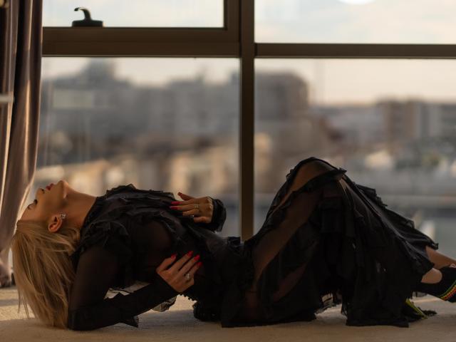 BrianneBanks - Camera khiêu dâm &amp; quyến rũ trực tiếp - 20194398