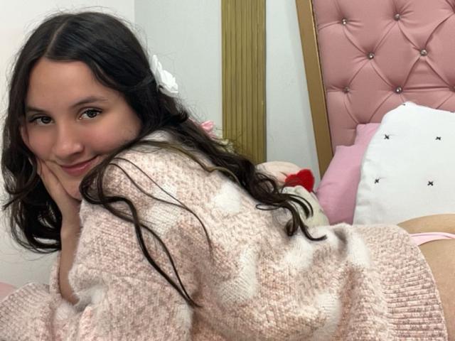 ChloeDulce - Live porn &amp; sex cam - 20195534