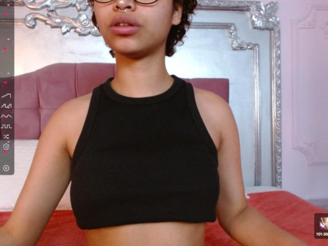 ZoeStella - Camera khiêu dâm &amp; quyến rũ trực tiếp - 20199358