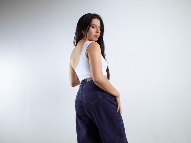 CharlotteMarz - Camera khiêu dâm &amp; quyến rũ trực tiếp - 20210598