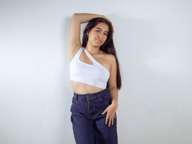 CharlotteMarz - Sexe cam en vivo - 20210614