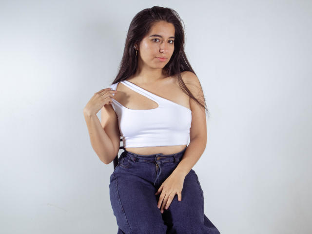 CharlotteMarz - Sexe cam en vivo - 20210618