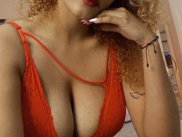 MiaBruneette - פורנו בשידור חי ומצלמת סקס - 20210802