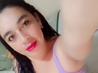 AthenaJones - Sexe cam en vivo - 20214418