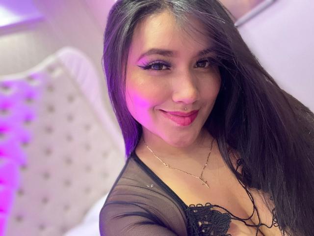 VeronicaWins - Camera khiêu dâm &amp; quyến rũ trực tiếp - 20214922