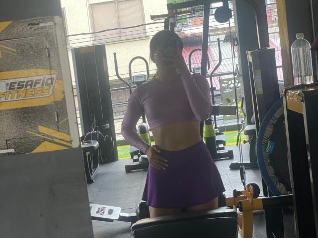 EmmaRoux - Sexe cam en vivo - 20215058