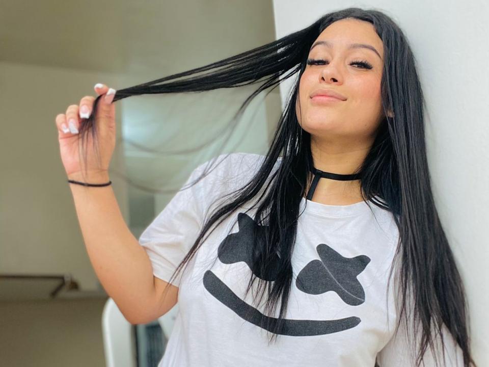 SofiaSexxLove - сексуальная веб-камера в реальном времени - 20215374