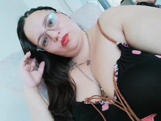 SkayLaraWalker - Live Sex Cam - 20220462