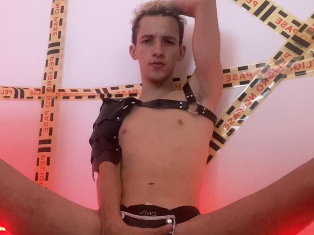 MichBrad - Camera khiêu dâm &amp; quyến rũ trực tiếp - 20225762