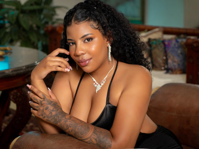 MelanyTylor - Sexe cam en vivo - 20229434