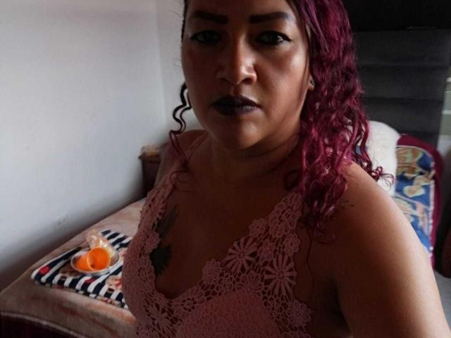 IvanaYo - Sexe cam en vivo - 20235382