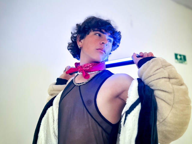 LukeHowlandy - Live porn &amp; sex cam - 20235938