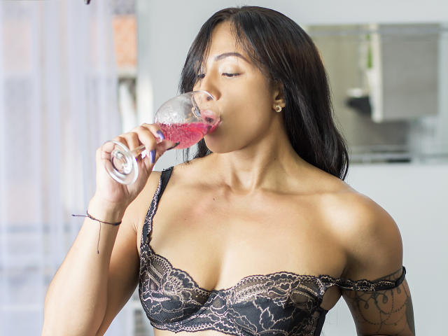 ShanaThor - сексуальная веб-камера в реальном времени - 20241590