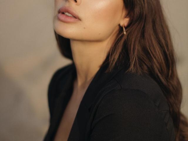 BeeElina - Camera khiêu dâm &amp; quyến rũ trực tiếp - 20242210