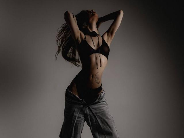 SunbeamLeya - Sexe cam en vivo - 20244710