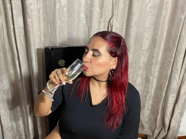 NahelaBigMelonsX - Live sex cam - 20246234