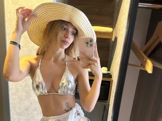 SkinnySophie - Live porn &amp; sex cam - 20247050
