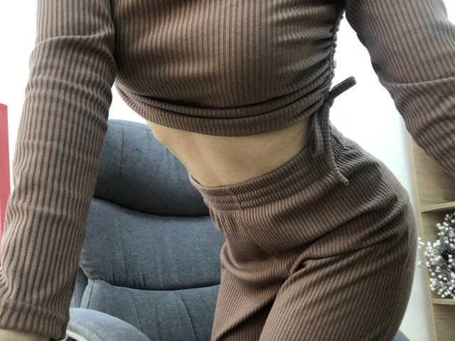 ElMarina - Camera khiêu dâm &amp; quyến rũ trực tiếp - 20250114