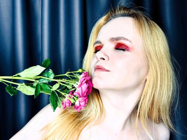 KseniaHopes - Live porn &amp; sex cam - 20251474