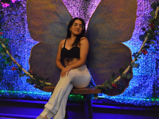 EmmaRoux - Sexe cam en vivo - 20252894