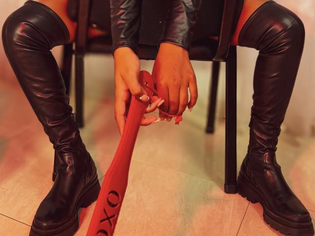 LoraineRioss - Camera khiêu dâm &amp; quyến rũ trực tiếp - 20254822