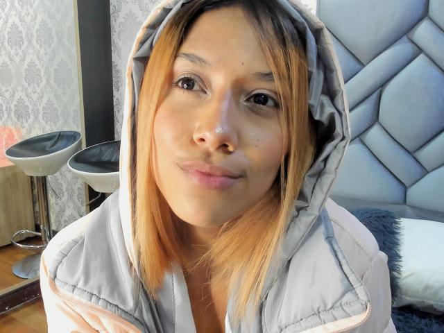 BrianaHarpers - Porno na żywo i seks kamera - 20255950