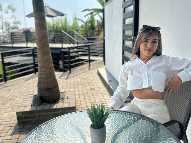 MaeCollins - Live porn &amp; sex cam - 20261530