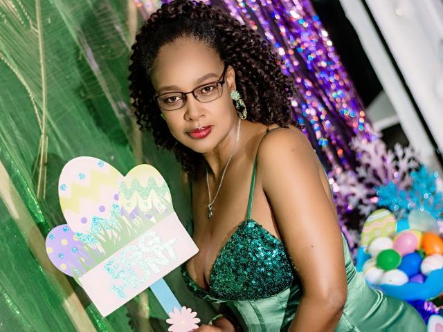 SharonDaviis - Live sex cam - 20266490