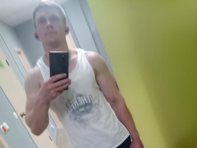 RonaldSunset - сексуальная веб-камера в реальном времени - 20268494