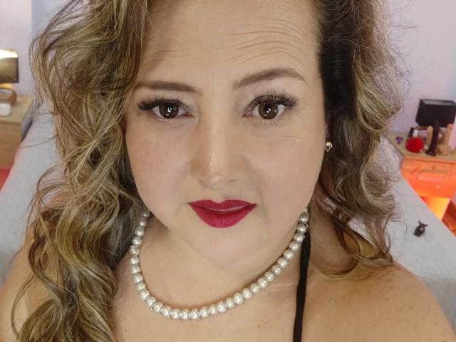 MartinaCaycedo - Live porn &amp; sex cam - 20269370