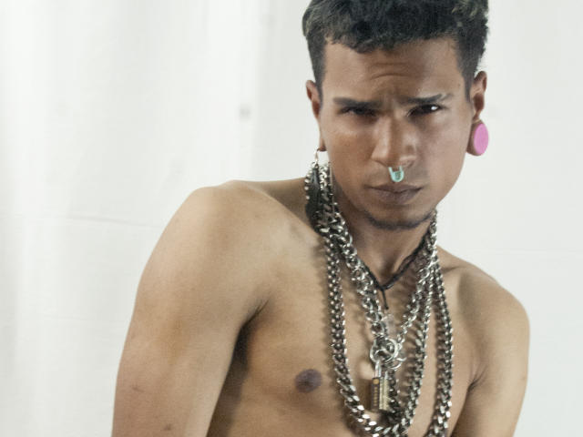 SalivaOdon - Sexe cam en vivo - 20269814