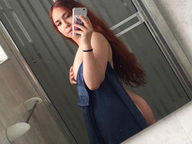 AmberlStha - Élő pornó és szexkamera - 20278498