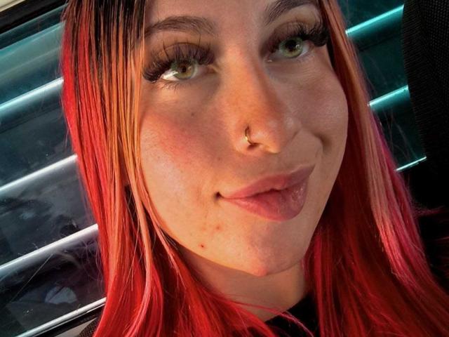 SammyViolet - Live sex cam - 20282010