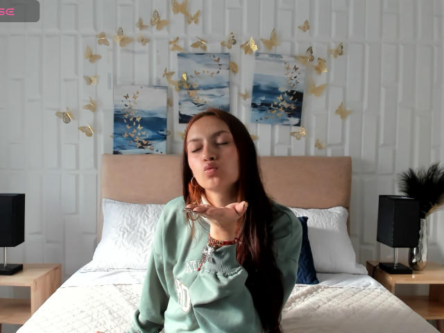 IsisGrey - Live sex cam - 20282262