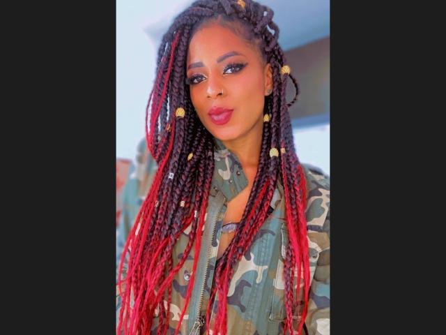 ScarlettFearless - сексуальная веб-камера в реальном времени - 20284894