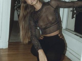 BeeElina - сексуальная веб-камера в реальном времени - 20286242