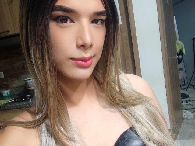 VictoriaAleia - Live Sex Cam - 20287078
