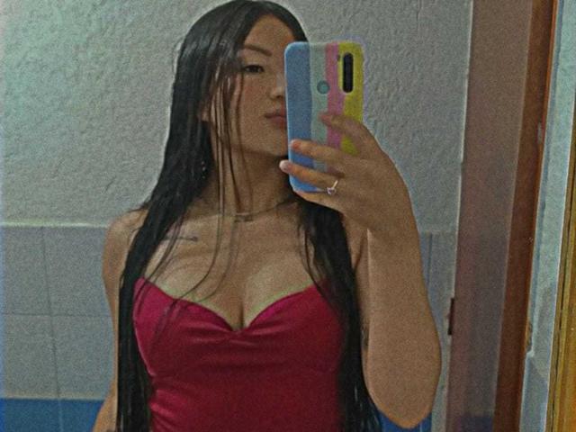 MiiaSwans - Live porn &amp; sex cam - 20288822