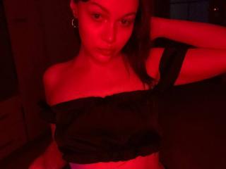 AnnylyChees - сексуальная веб-камера в реальном времени - 20292130