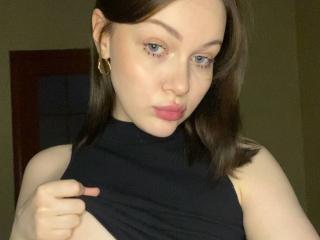 AnnylyChees - Live sex cam - 20292166