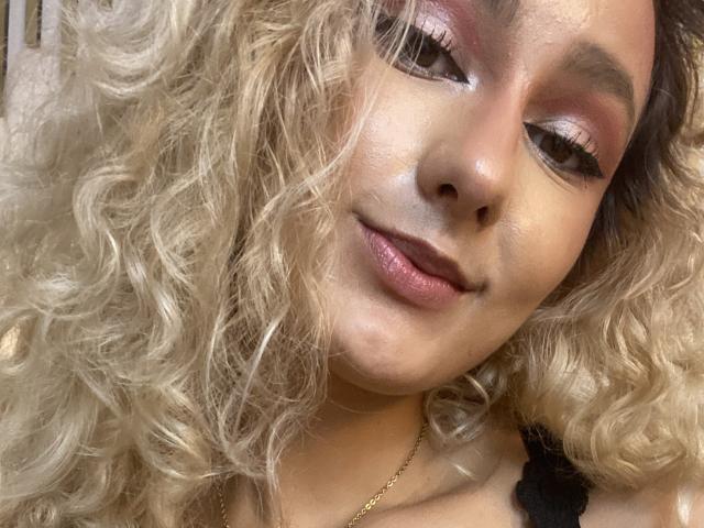 FloraSaenz - Live sexe cam - 20293470