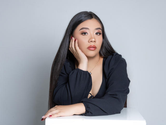 EmilySmithh - Live porn &amp; sex cam - 20298530