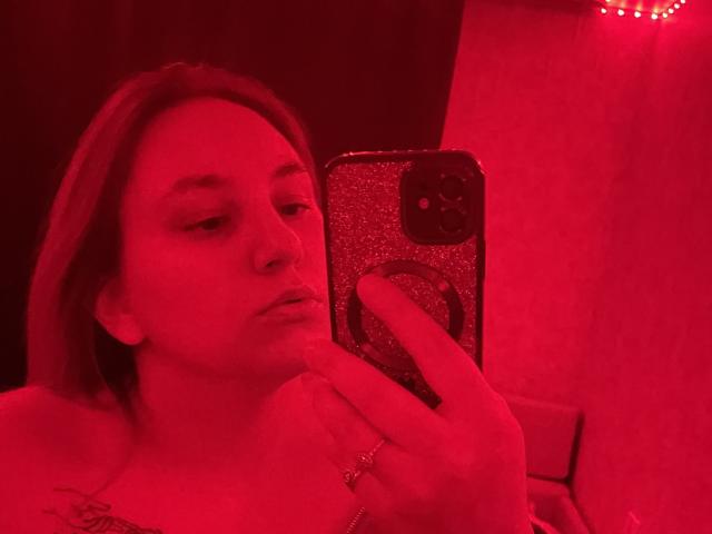 BelkaLoves - Live porn &amp; sex cam - 20299214