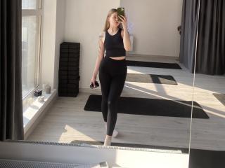 AngellVi - Live porn &amp; sex cam - 20300358