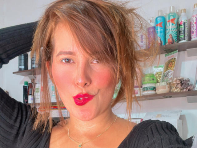 SaritaVelez - Live sex cam - 20306050